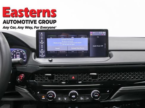 Used 2024 Honda Accord EX-L image 12