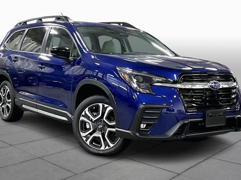 New 2026 Subaru Ascent Limited image 2