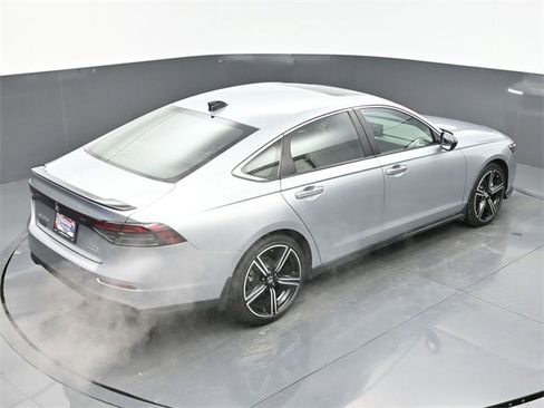Certified 2024 Honda Accord Sport image 34