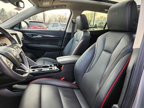 Used 2023 Buick Envision Essence w/ Sport Touring Package image 26