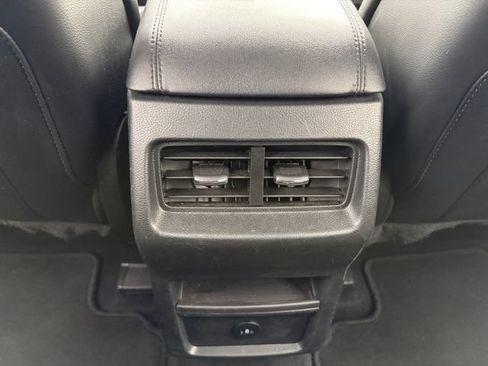 Used 2023 Ford Edge SEL AWD/4WD image 20