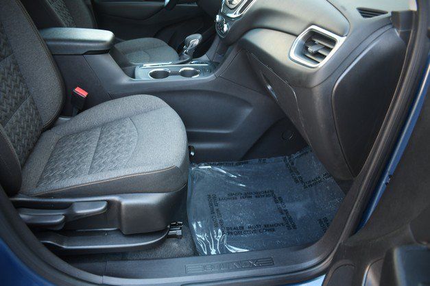 Used 2024 Chevrolet Equinox LT AWD/4WD image 25