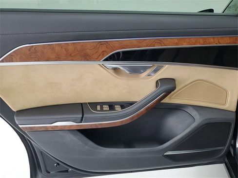 Used 2019 Audi A8 L 3.0T w/ Luxury Package image 15