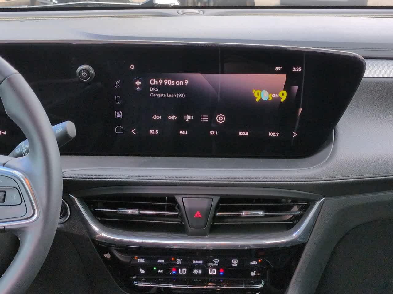 Used 2024 Buick Encore GX Avenir w/ Avenir Technology Package FWD image 17