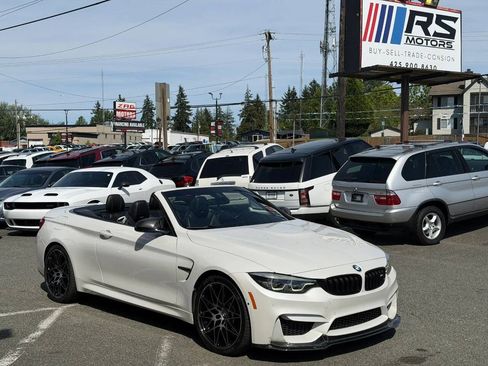 Used 2018 BMW M4 Convertible RWD image 8