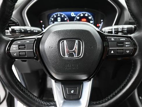 Used 2024 Honda Pilot Elite image 9