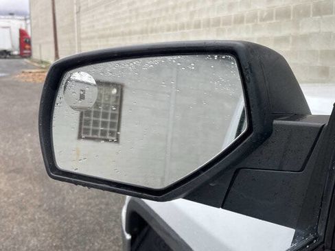 Used 2018 GMC Sierra 1500 4x4 Regular Cab image 8