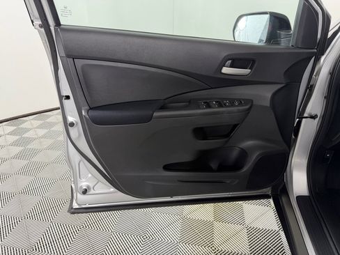 Used 2016 Honda CR-V SE image 10