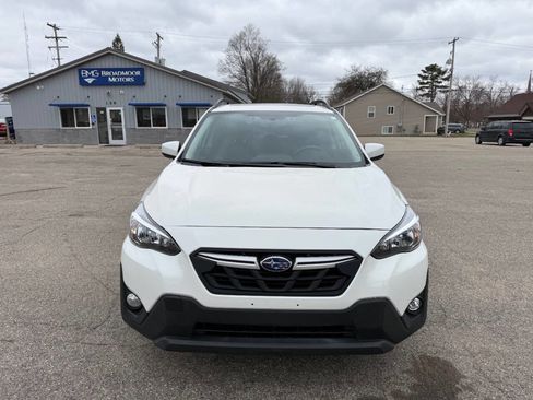 Used 2023 Subaru Crosstrek 2.0i Premium image 8