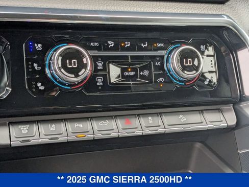 New 2025 GMC Sierra 2500 Denali w/ Denali Reserve Package image 26