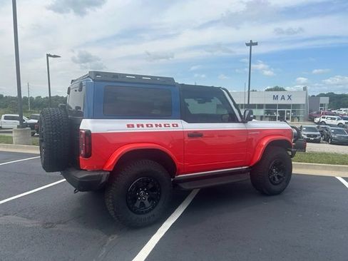 Certified 2025 Ford Bronco Stroppe Edition AWD/4WD image 9