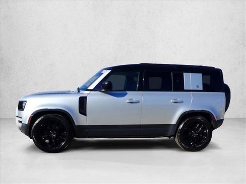 Used 2020 Land Rover Defender 110 S AWD/4WD image 2