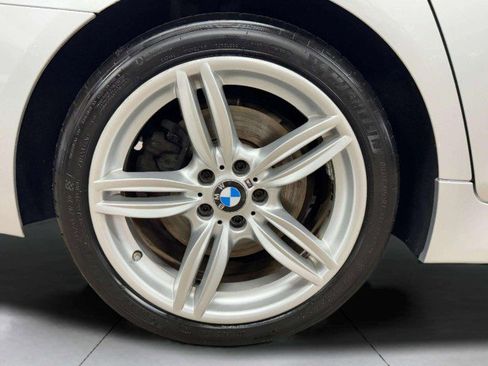 Used 2013 BMW 550i Sedan image 20