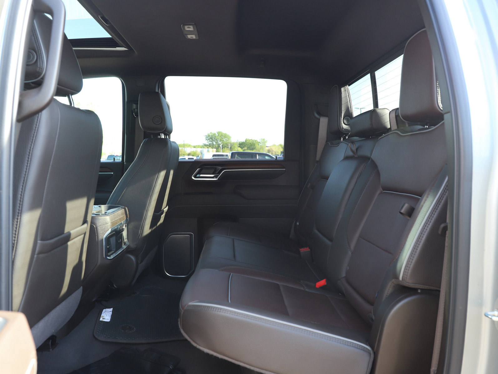 Used 2025 GMC Sierra 3500 Denali w/ Denali Reserve Package AWD/4WD image 20