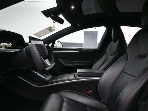 Used 2022 Tesla Model S Plaid AWD/4WD image 17