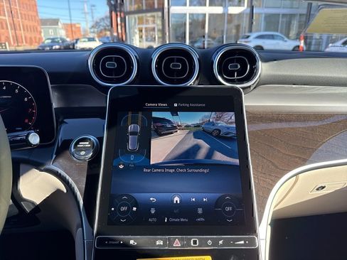 Certified 2026 Mercedes-Benz GLC 300 4MATIC image 29