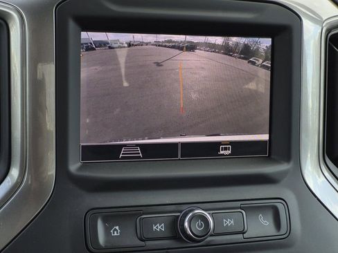 Used 2025 Chevrolet Silverado 1500 W/T w/ WT Value Package image 21