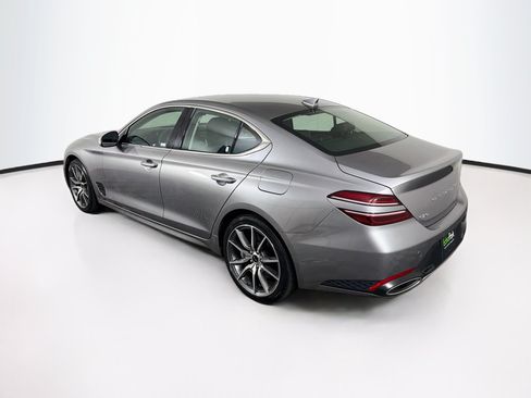 Used 2025 Genesis G70 2.5T RWD image 5