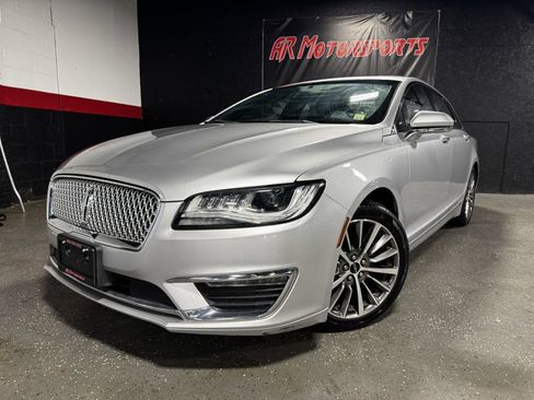 Used 2018 Lincoln MKZ Select w/ Select Plus Package AWD/4WD image 1