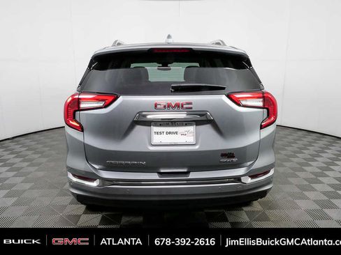 Used 2024 GMC Terrain Denali w/ Denali Premium Package AWD/4WD image 30