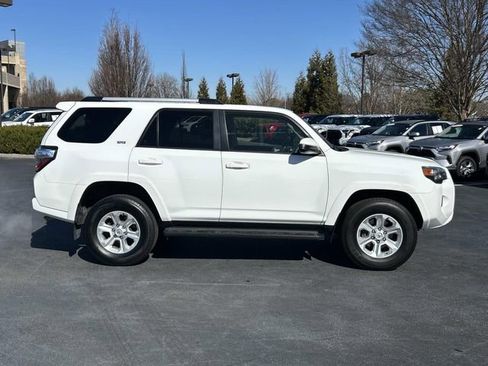 Used 2024 Toyota 4Runner SR5 image 2