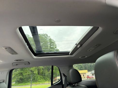 Used 2023 GMC Acadia AT4 w/ Technology Package AWD/4WD image 22