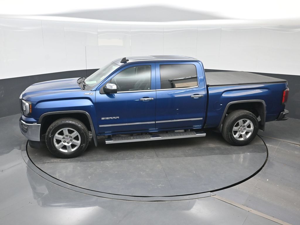Used 2017 GMC Sierra 1500 SLT w/ Suspension Package, Off-Road AWD/4WD image 18
