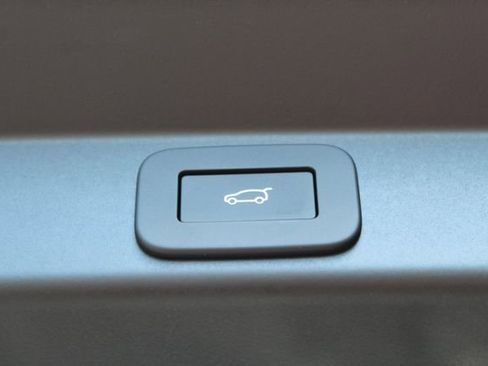 New 2025 Land Rover Range Rover Sport Dynamic SE image 23