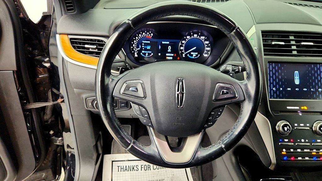 Used 2017 Lincoln MKC Reserve w/ Lincoln MKC Climate Package AWD/4WD image 14