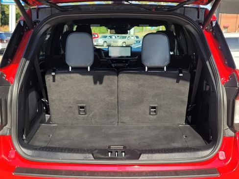 Used 2025 Ford Explorer ST-Line w/ Premium Package RWD image 9
