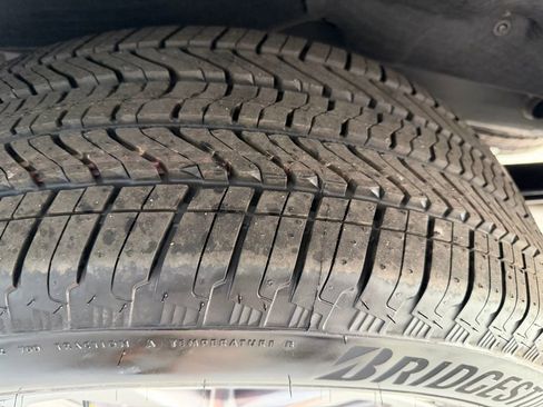 New 2026 GMC Sierra 1500 SLT w/ SLT Premium Plus Package image 7