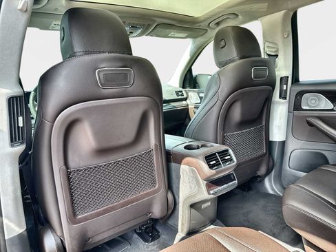 Certified 2020 Mercedes-Benz GLS 450 4MATIC image 19