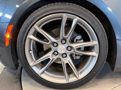 Used 2019 Chevrolet Camaro LT w/ RS Package image 24