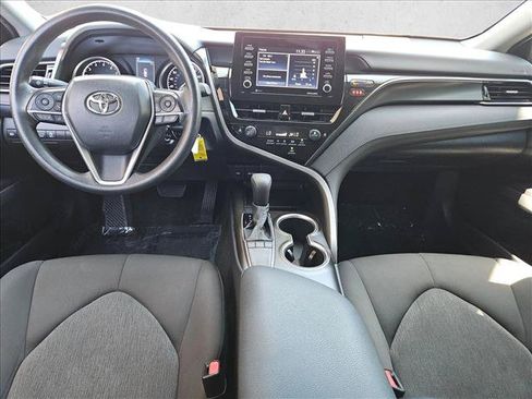 Used 2022 Toyota Camry LE FWD image 21