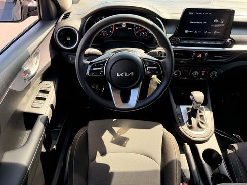 Used 2024 Kia Forte LXS FWD image 17