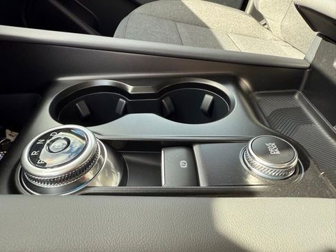 New 2026 Ford Explorer Active image 18