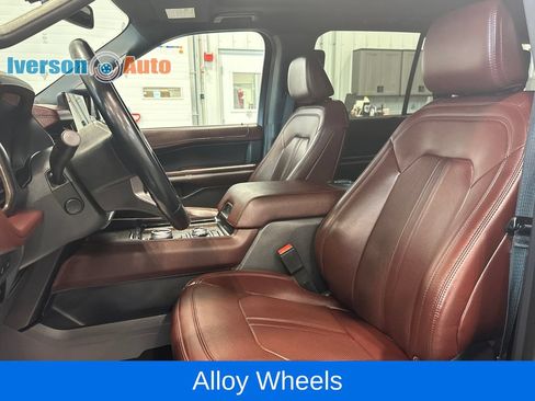 Used 2024 Ford Expedition Max Limited AWD/4WD image 17