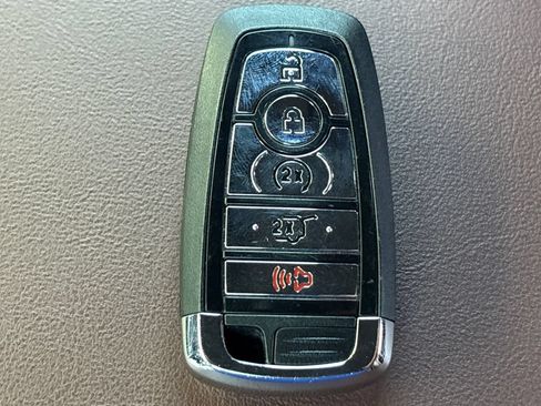 Used 2025 Lincoln Aviator Reserve AWD/4WD image 22