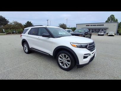 Certified 2024 Ford Explorer XLT w/ Equipment Group 202A