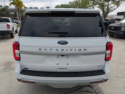 Certified 2024 Ford Expedition Max XLT AWD/4WD image 11