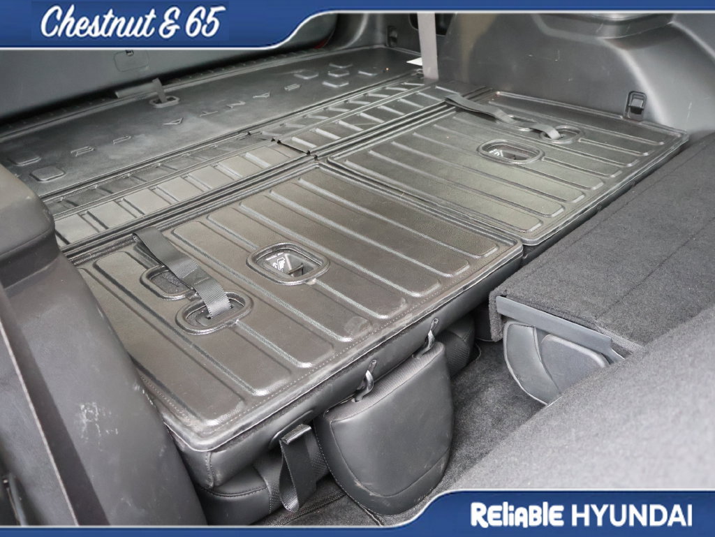 Used 2025 Hyundai Santa Fe SEL AWD/4WD image 13