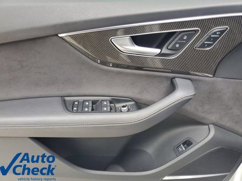 Used 2023 Audi SQ7 Prestige AWD/4WD image 20