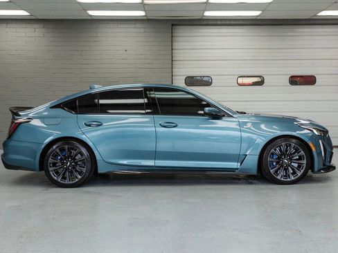 Used 2023 Cadillac CT5 V Blackwing w/ Carbon Fiber Package 2 image 3