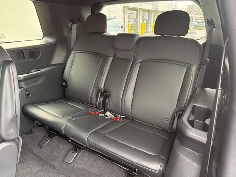 New 2027 Kia Telluride S image 22