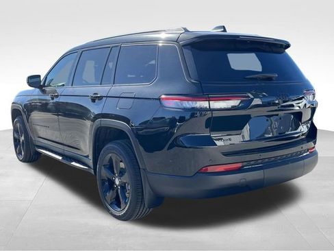 New 2025 Jeep Grand Cherokee L Altitude image 5