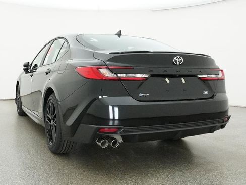 New 2026 Toyota Camry SE image 25
