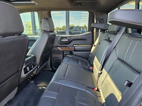 Used 2021 Chevrolet Silverado 1500 High Country w/ Technology Package AWD/4WD image 13