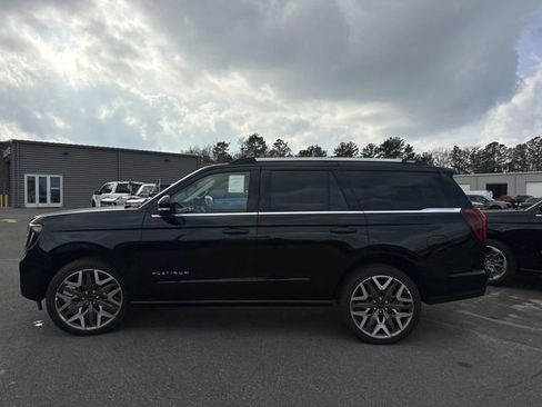 New 2026 Ford Expedition Platinum w/ Platinum Ultimate Package image 17