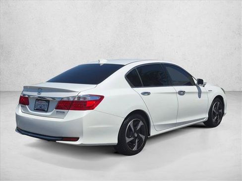 Used 2014 Honda Accord Plug-In Sedan image 5