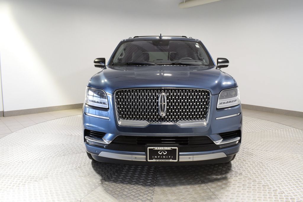 Used 2019 Lincoln Navigator Reserve w/ Cargo Package AWD/4WD image 8